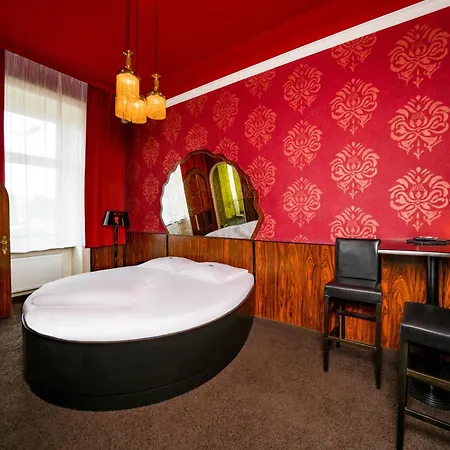 Hotel Goldene Spinne