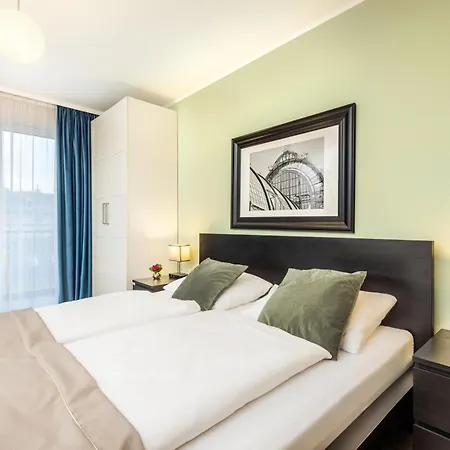 Citadines South 4* Viena