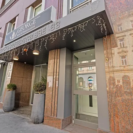 Hotel George 4*