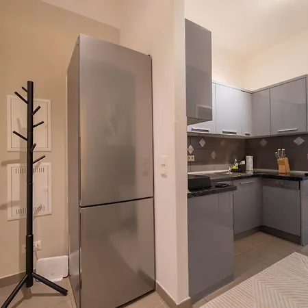 Tilda I Levestate Apartment *