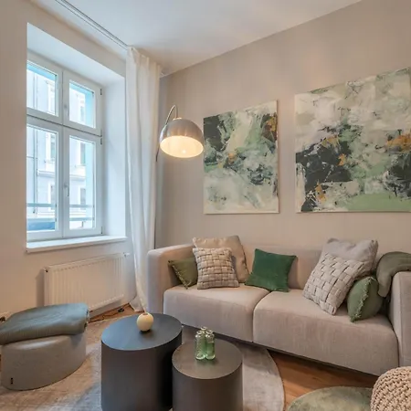 Tilda I Levestate Apartment *