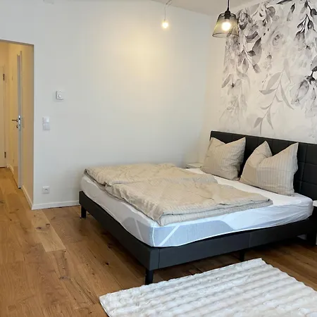 Apartment Traumhafte Fuer 2, Walk In Dusche, Extra Kueche, Nespresso, Zentral *