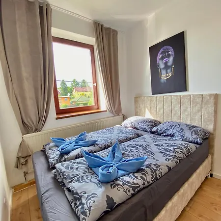 Family House In Am Schopfwerk Area * Viena