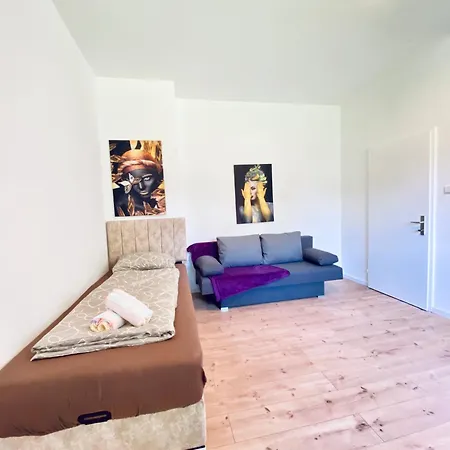 Family House In Am Schopfwerk Area