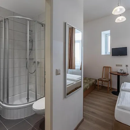 Terminus Hotel 3*