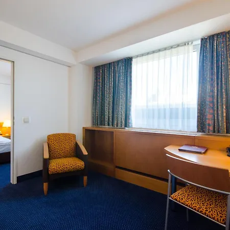 Hotel&palais Strudlhof 4*