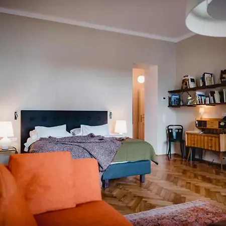 Small Luxury Altstadt 4*