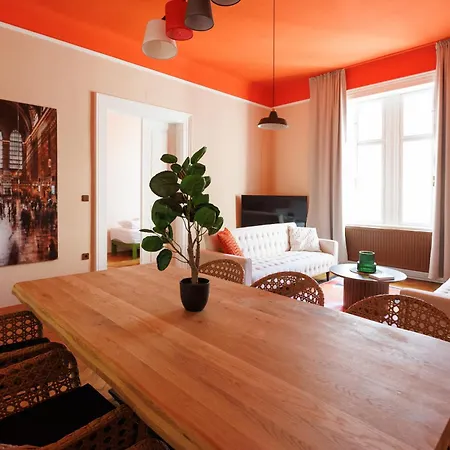 4ty3 - Stadtpark Is Calling Apartment