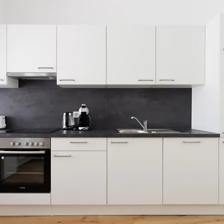 4ty3 - Stadtpark Is Calling Apartment