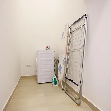 4ty3 - Stadtpark Is Calling Apartment *