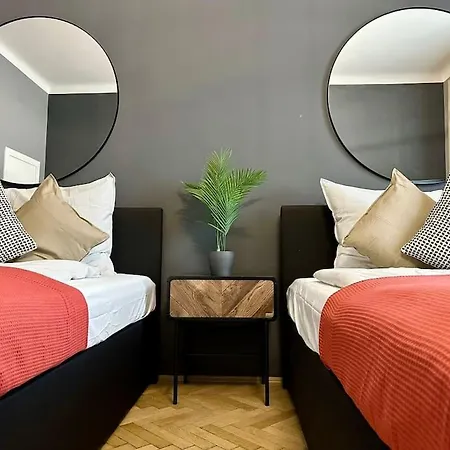 Spacious Living I Luxury Design