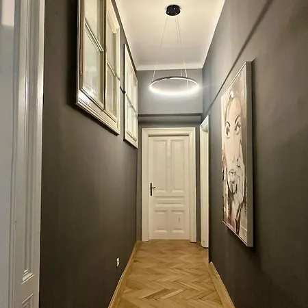 Spacious Living I Luxury Design Apartment Wien