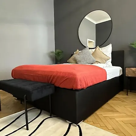 Spacious Living I Luxury Design *