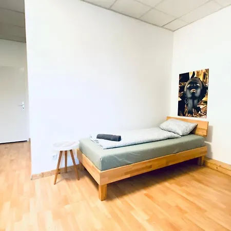 Comfortable In The 23rd District Of Fr2 * Viena