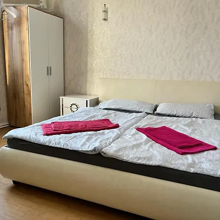Welcoming 3br Shared Apt-near Bahnhof Meidling Apartment Vienna
