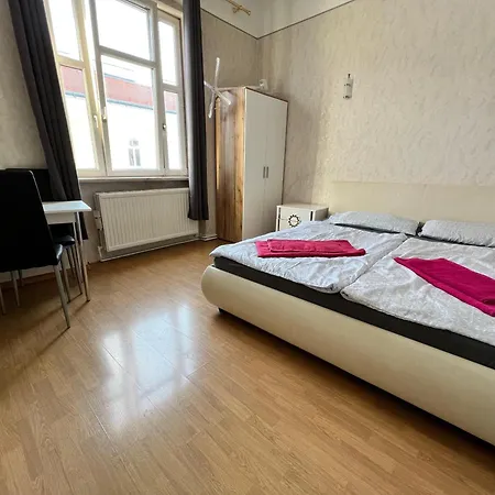 Welcoming 3br Shared Apt-near Bahnhof Meidling Vienna