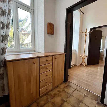 Welcoming 3br Shared Apt-near Bahnhof Meidling *