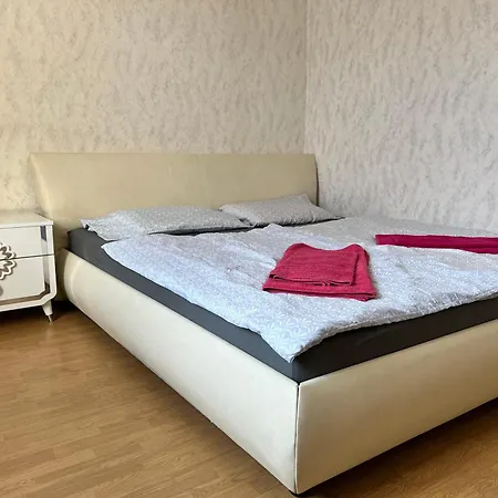 Apartment Welcoming 3br Shared Apt-near Bahnhof Meidling *