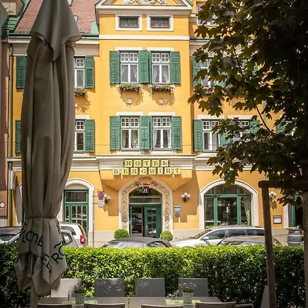 Hotel Bergwirt Schönbrunn 3*