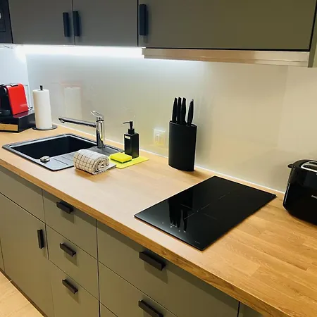 Wf-apartment Zentral, Trendig & Modern, Westbahnhof * Vienna