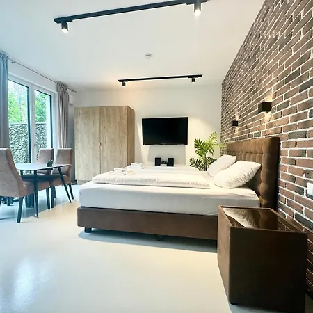 Moebliertes Mit Terrasse Apartamento