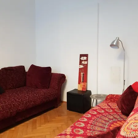 1090 Apartment