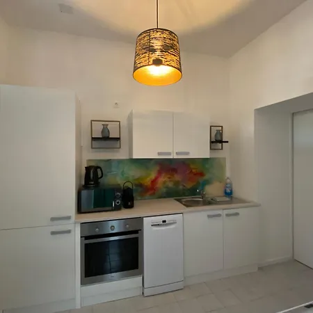 Atelier Lomani Apartment