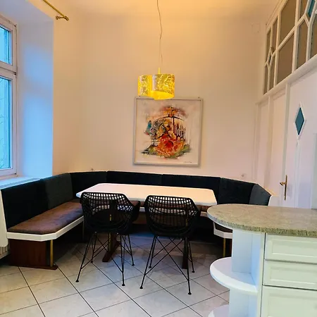 Atelier Lomani Apartment Vienna