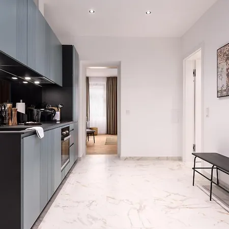 Limehome Karajangasse *