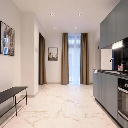 Limehome Karajangasse *