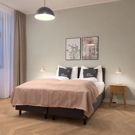 Limehome Karajangasse Apartment Vienna