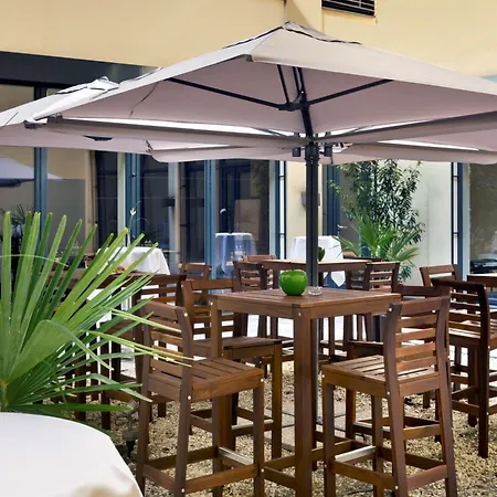 Hotel Flemings Wien-stadthalle 4*