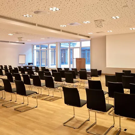 Hotel Flemings Wien-stadthalle 4*