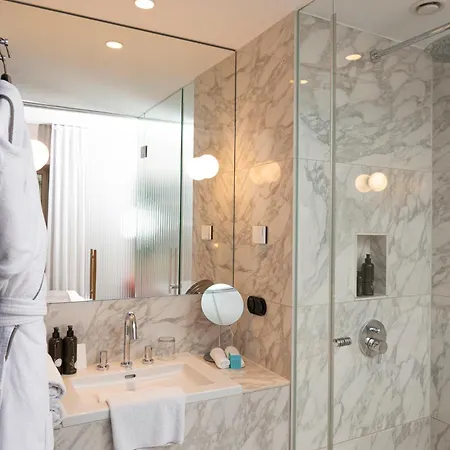 The Hotel Wien