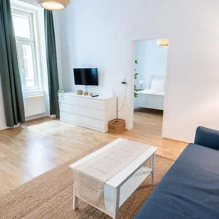 1020 Apartment *