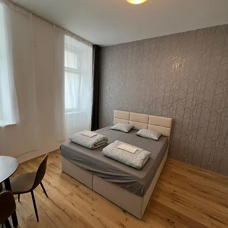 Apartamento Rd Real 4 *