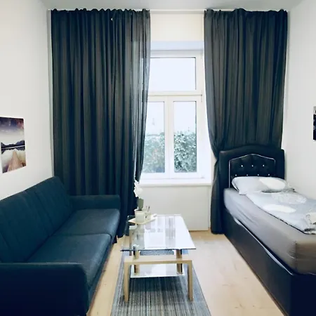 Spacious Cozy 1br Near To Danube River *