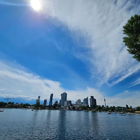 Yuki's Place - Un-vic, Danube And Subway Near To Downtown Апартаменты Вена