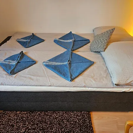 Апартаменты Yuki's Place - Un-vic, Danube And Subway Near To Downtown Вена