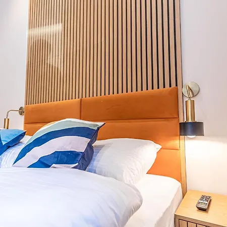 Wiener Stadthalle Boutique - Ideal For Couples * Wenen