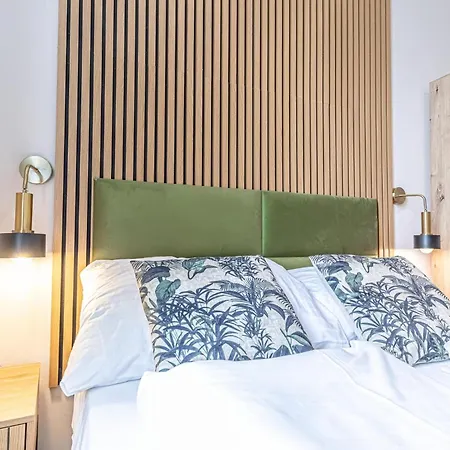 Wiener Stadthalle Boutique - Ideal For Couples Appartement Wenen
