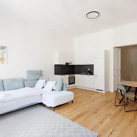 4ty3 - Stadtpark Is Calling Apartment *