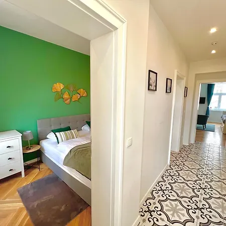 Boutique Newly Renovated Apartment Vienna