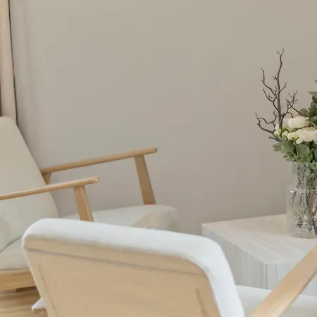 Stylish - 3 Min To U1 Kagraner Platz Vienna