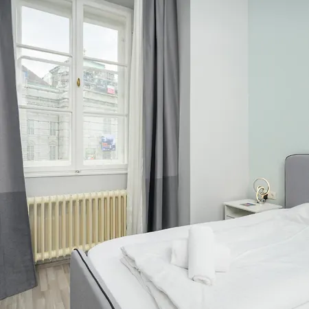 Elegance Palais Palffy 4* Wien