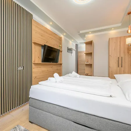 Elegance Palais Palffy 4*
