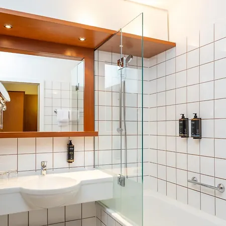 Mercure Westbahnhof Hotel 4*