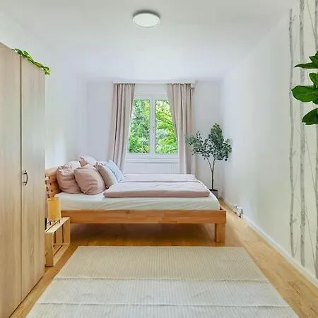 Naturoase * Viena