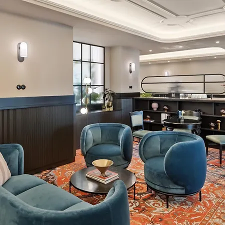 Astoria 4*