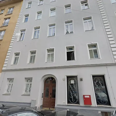 Residence, Pettenkofengasse - Landstrasse #6299 *